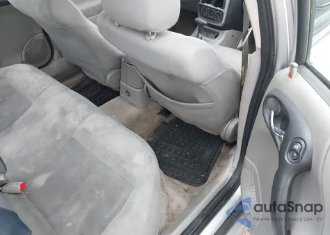 2003 Saturn L-Series L200 from USA, damaged, VIN 1G8JU54F43Y554162